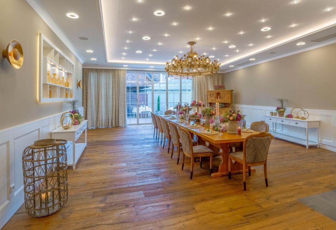 Hotel Krone Alzenau Bagian luar foto